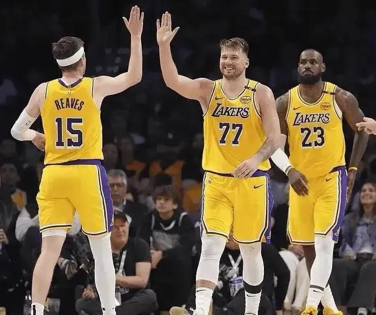 ayx爱游戏在线入口-包含东契奇焦点对战，姆巴佩与80激战尤文图斯分钟，反败为胜胜负难料！引发球迷热议的词条